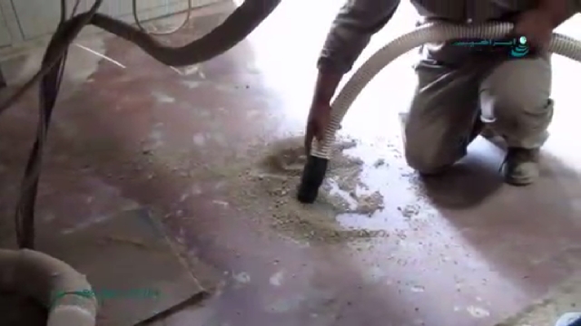 نظافت حرفه ای مراکز صنعتی با مکنده صنعتی  - professional cleaning industries with industrial vacuum cleaner 